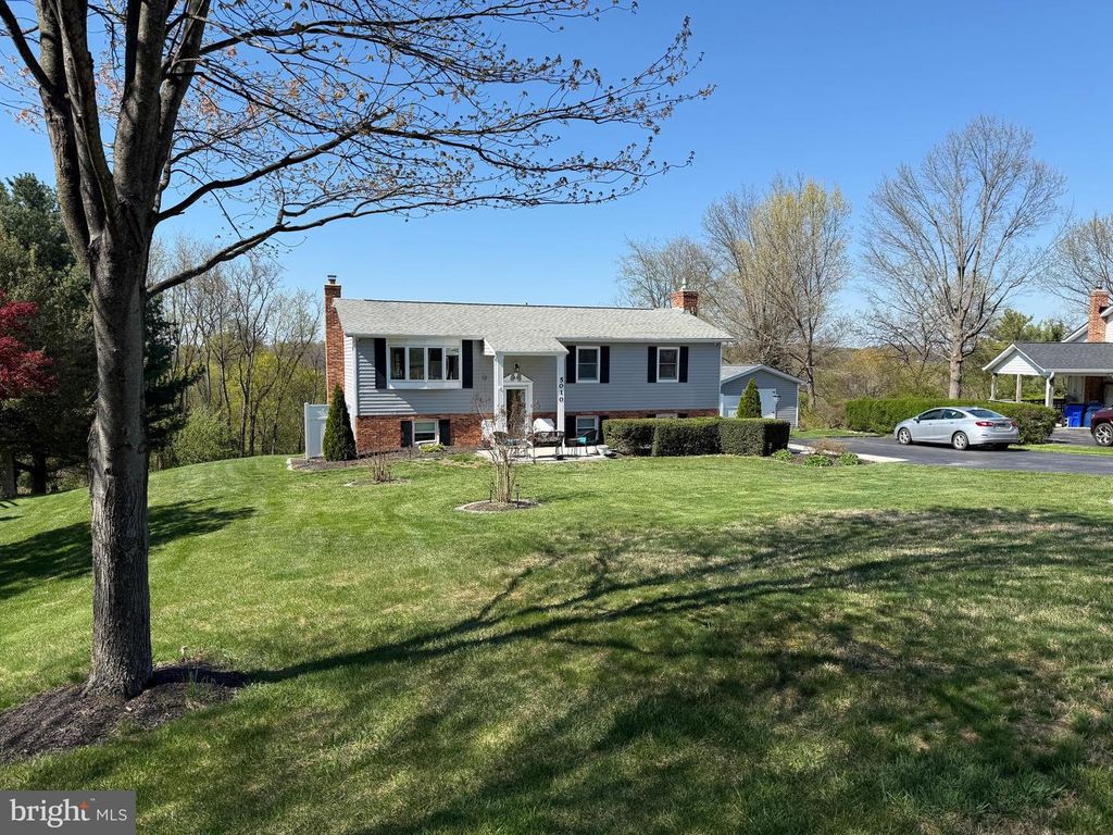 Image 1 of property listing at 5010 LEE HILL CIR, Monrovia, MD 21770