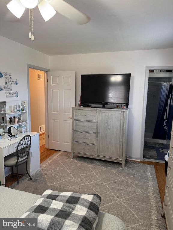 Image 19 of property listing at 5010 LEE HILL CIR, Monrovia, MD 21770