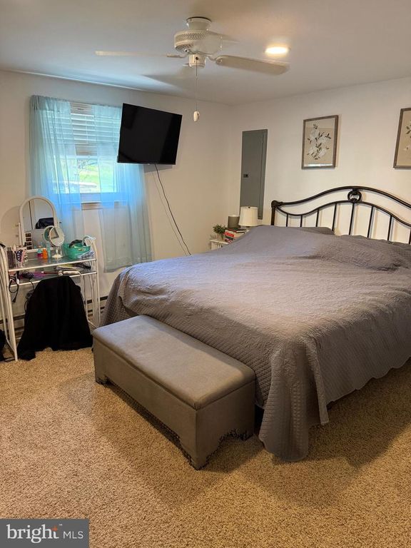 Image 21 of property listing at 5010 LEE HILL CIR, Monrovia, MD 21770