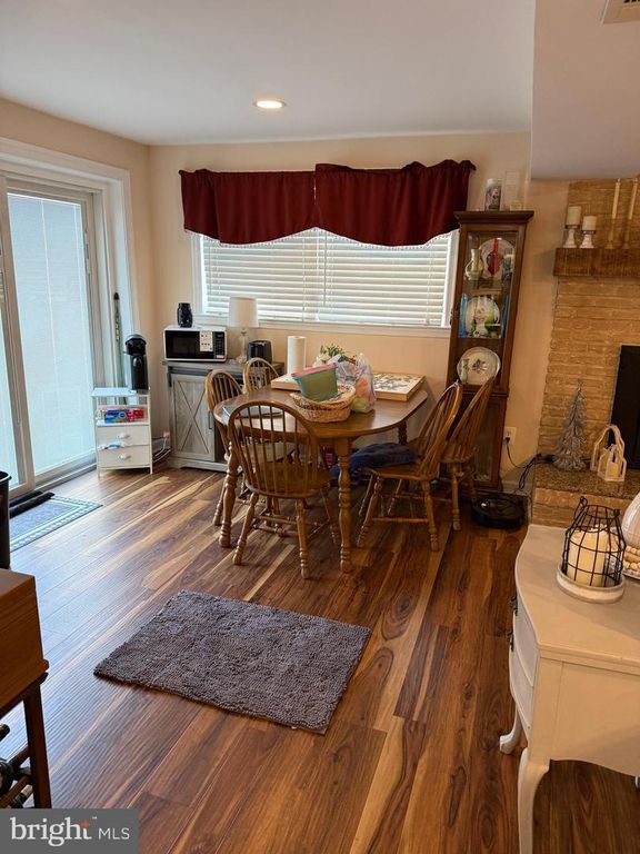 Image 24 of property listing at 5010 LEE HILL CIR, Monrovia, MD 21770