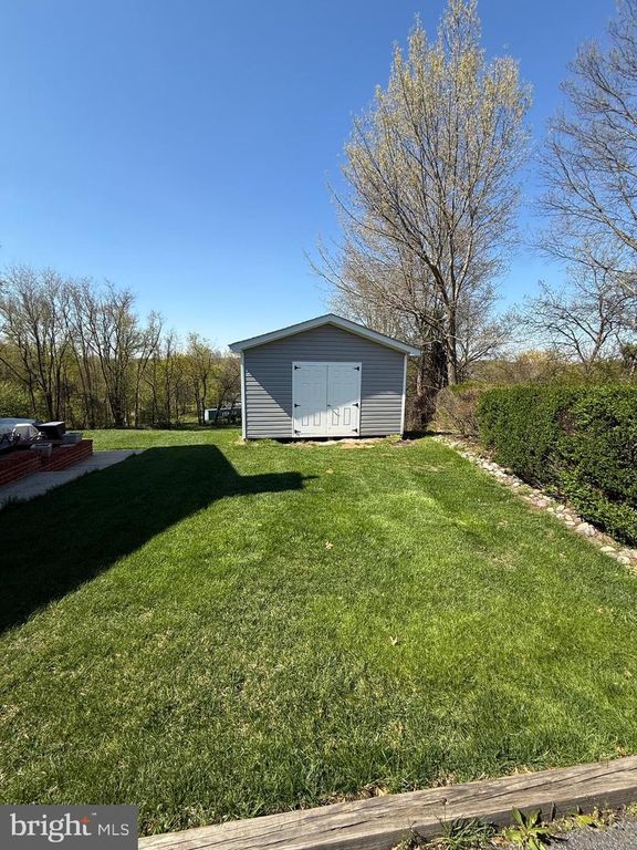 Image 30 of property listing at 5010 LEE HILL CIR, Monrovia, MD 21770