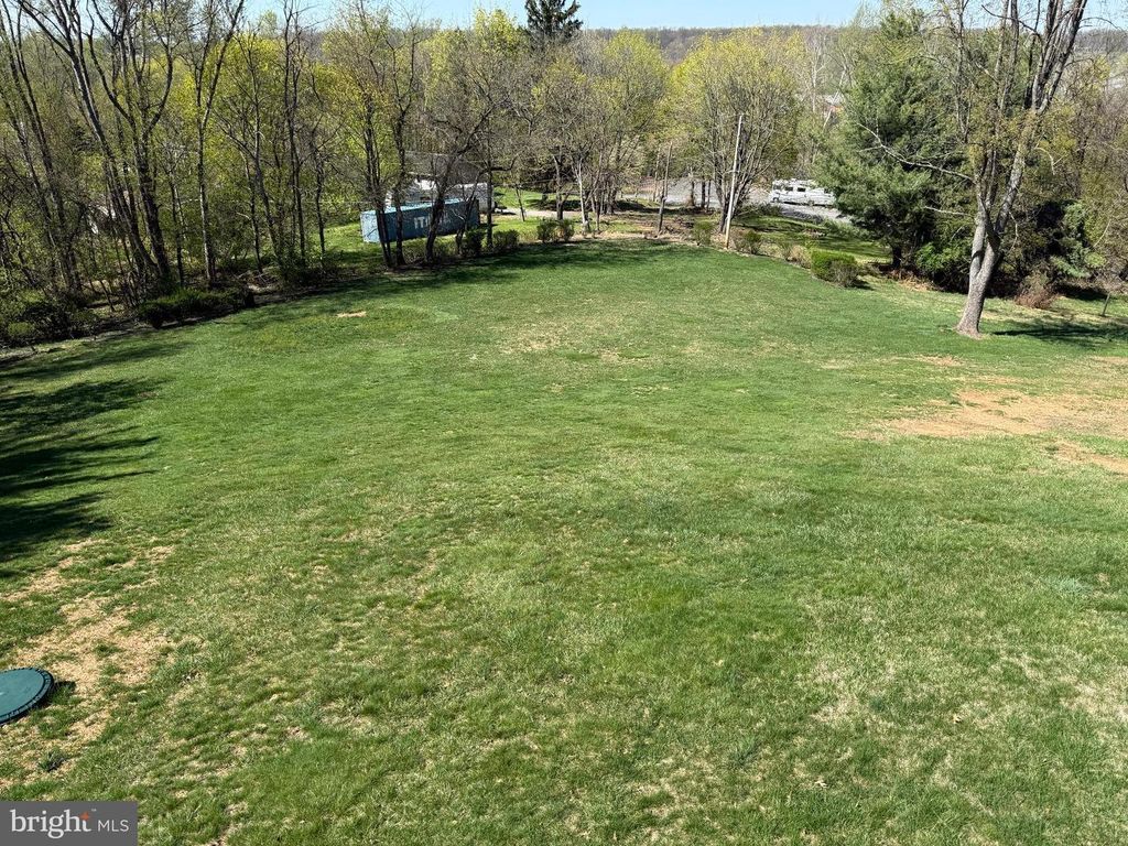 Image 37 of property listing at 5010 LEE HILL CIR, Monrovia, MD 21770