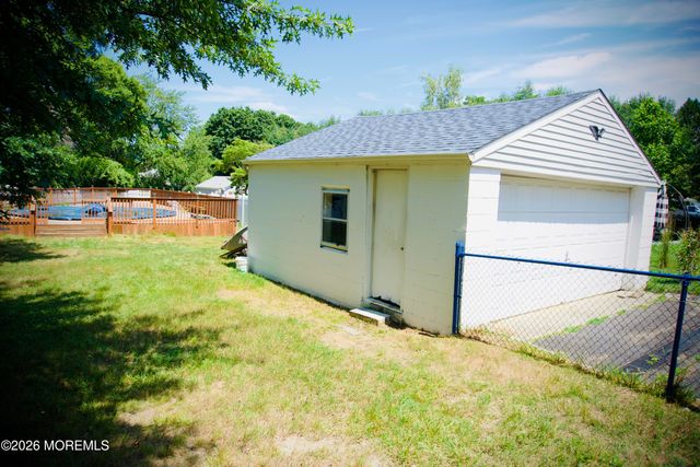 302 Monmouth Road, West Long Branch, NJ 07764