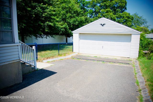 302 Monmouth Road, West Long Branch, NJ 07764