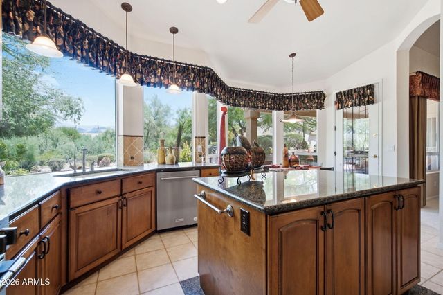 7622 E MENODORA Circle, Gold Canyon, AZ 85118