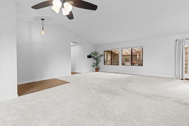 23753 Maple Ct, Auburn, CA 95602