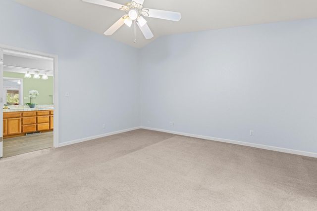 23753 Maple Ct, Auburn, CA 95602