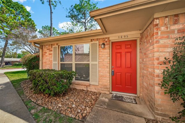 8801 Hammerly Boulevard 1605, Houston, TX 77080