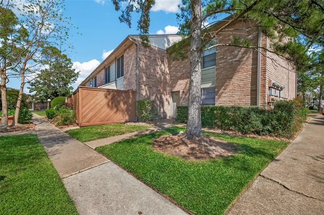 8801 Hammerly Boulevard 1605, Houston, TX 77080