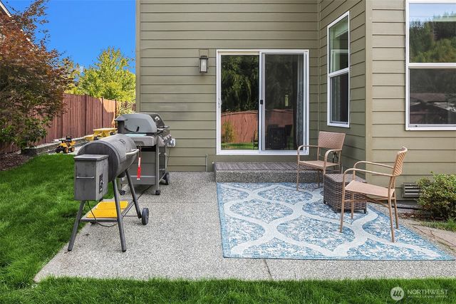 33306 NE 42nd Street, Carnation, WA 98014