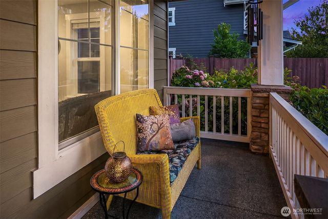 33306 NE 42nd Street, Carnation, WA 98014