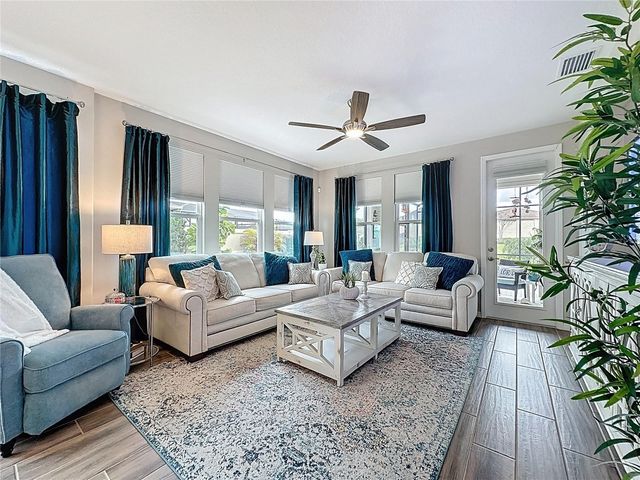 422 ALCOVE DRIVE, Groveland, FL 34736