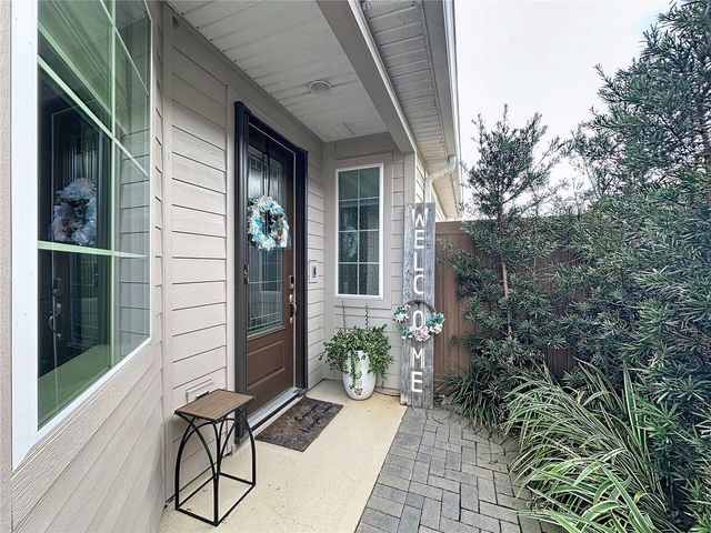 422 ALCOVE DRIVE, Groveland, FL 34736