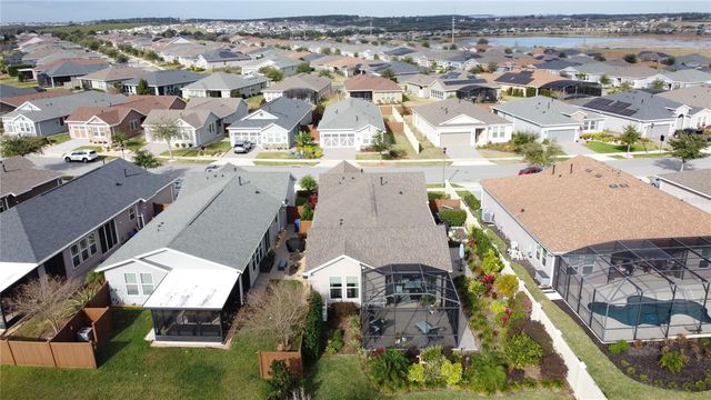 422 ALCOVE DRIVE, Groveland, FL 34736