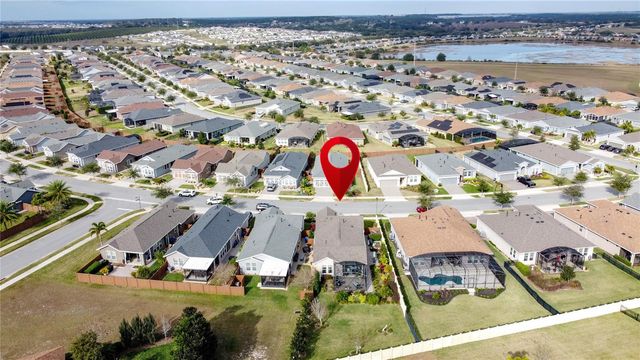 422 ALCOVE DRIVE, Groveland, FL 34736