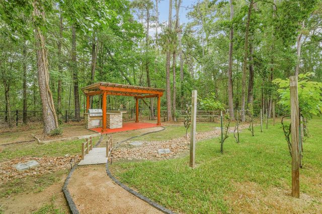 21971 Blazing Trail, New Caney, TX 77357