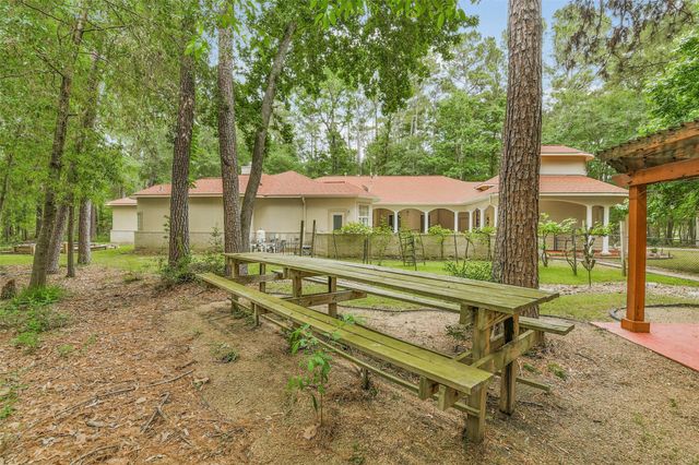 21971 Blazing Trail, New Caney, TX 77357