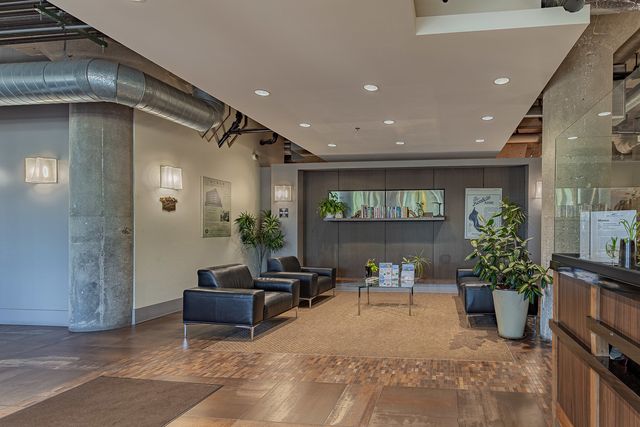 3963 W BELMONT Avenue 322, Chicago, IL 60618