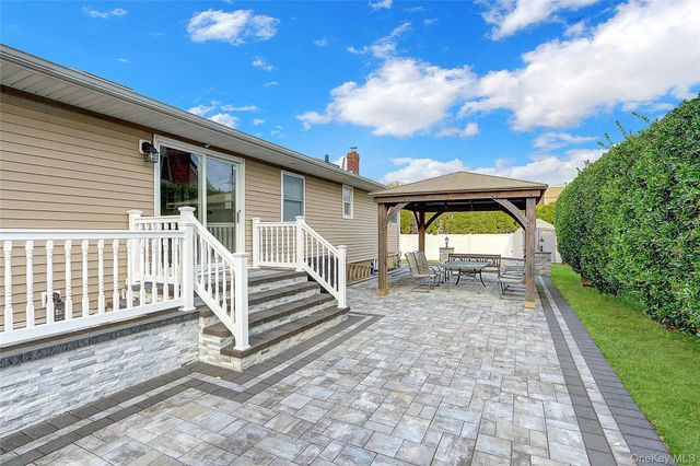 1787 Madison Avenue, North Bellmore, NY 11710