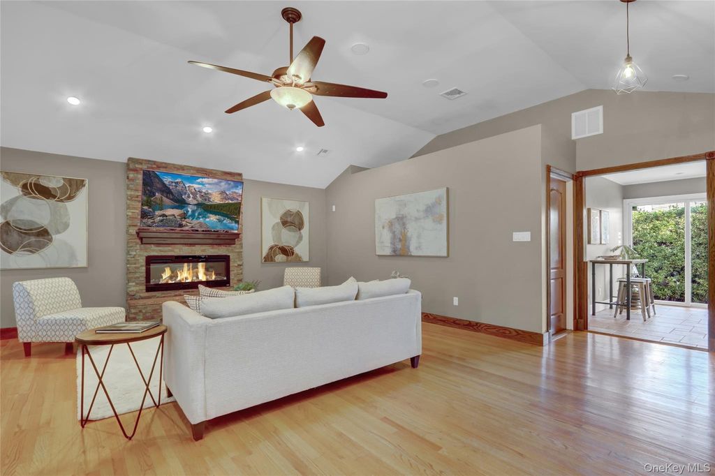 1787 Madison Avenue, North Bellmore, NY 11710