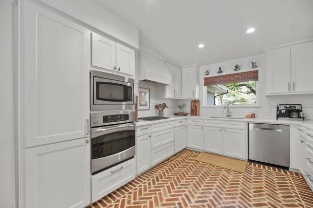 3612 Greenbriar Court, Colleyville, TX 76034