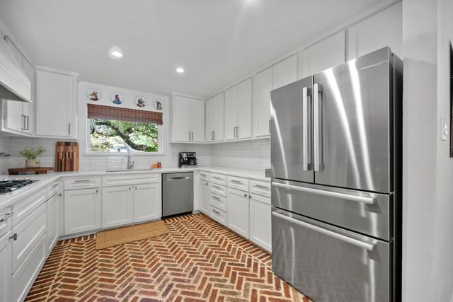 3612 Greenbriar Court, Colleyville, TX 76034
