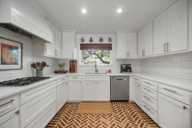 3612 Greenbriar Court, Colleyville, TX 76034