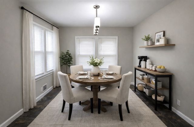 200 N 2nd Avenue, Villa Park, IL 60181