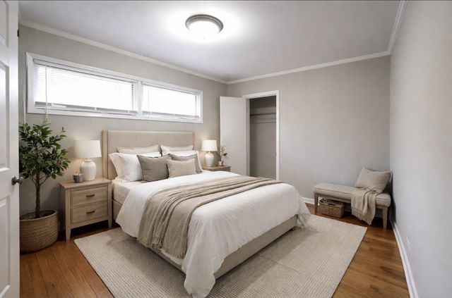 200 N 2nd Avenue, Villa Park, IL 60181