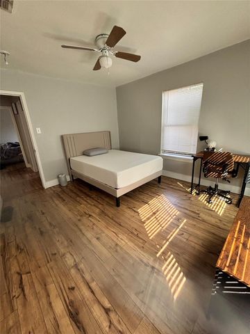 8137 Wetherby Lane, Houston, TX 77075