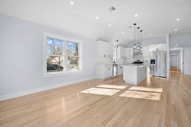 71 Readville St B, Boston, MA 02136