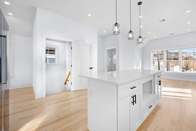 71 Readville St B, Boston, MA 02136