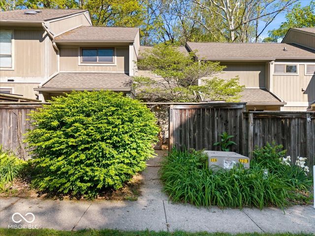 4212 Foxglove Trace, Indianapolis, IN 46237