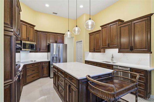 1861 N Eagle Chase Drive, Hernando, FL 34442