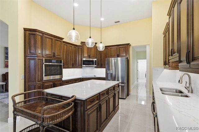 1861 N Eagle Chase Drive, Hernando, FL 34442