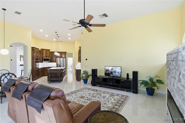 1861 N Eagle Chase Drive, Hernando, FL 34442