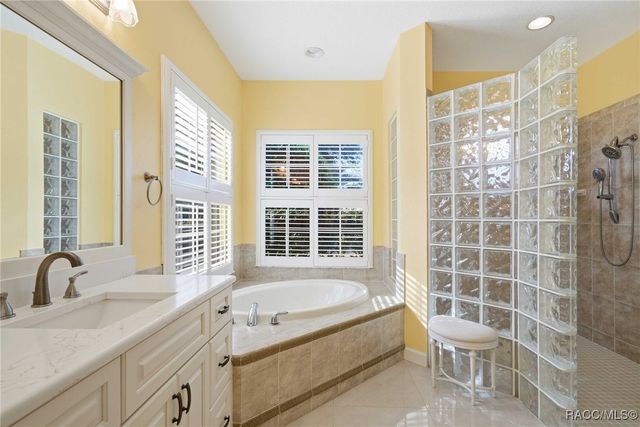 1861 N Eagle Chase Drive, Hernando, FL 34442