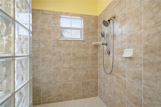 1861 N Eagle Chase Drive, Hernando, FL 34442