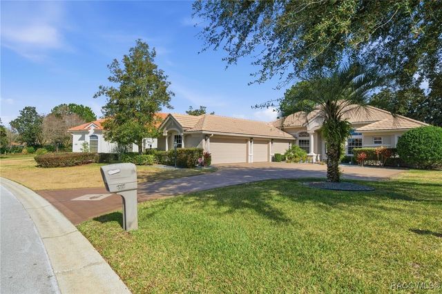 1861 N Eagle Chase Drive, Hernando, FL 34442