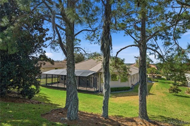 1861 N Eagle Chase Drive, Hernando, FL 34442