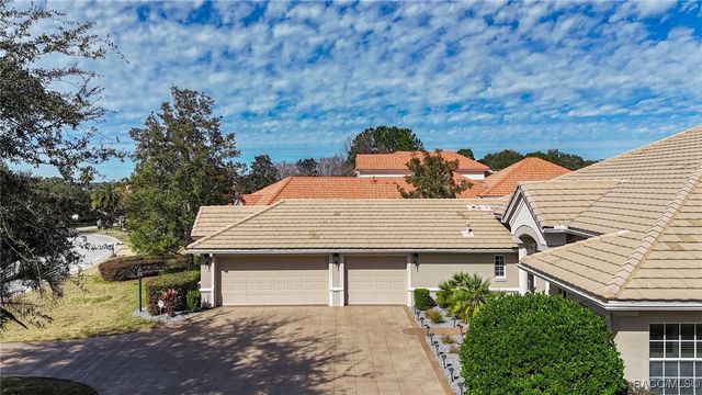 1861 N Eagle Chase Drive, Hernando, FL 34442