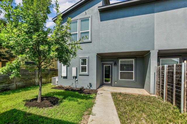 8717 Whitter DR B, Austin, TX 78747