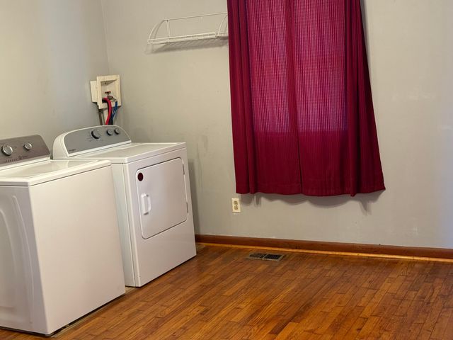 1513 E Irvine Street, Richmond, KY 40475