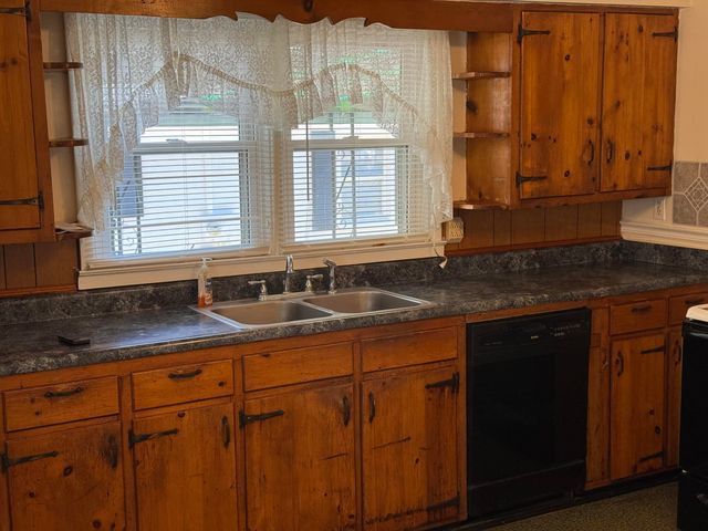 1513 E Irvine Street, Richmond, KY 40475