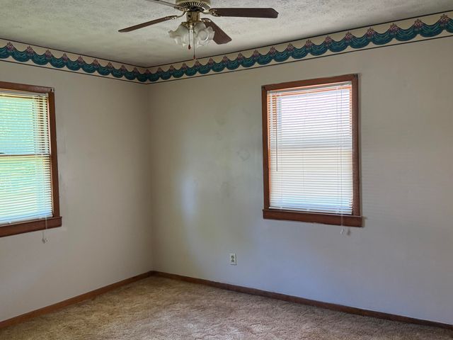 1513 E Irvine Street, Richmond, KY 40475