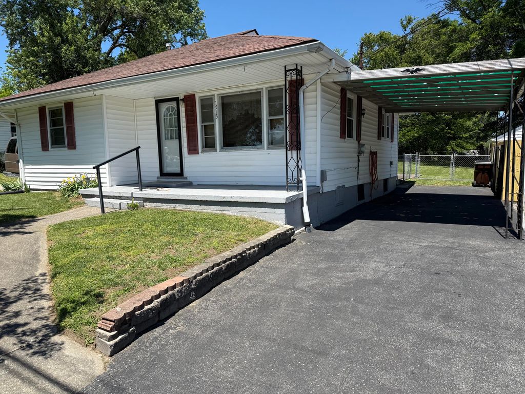 1513 E Irvine Street, Richmond, KY 40475