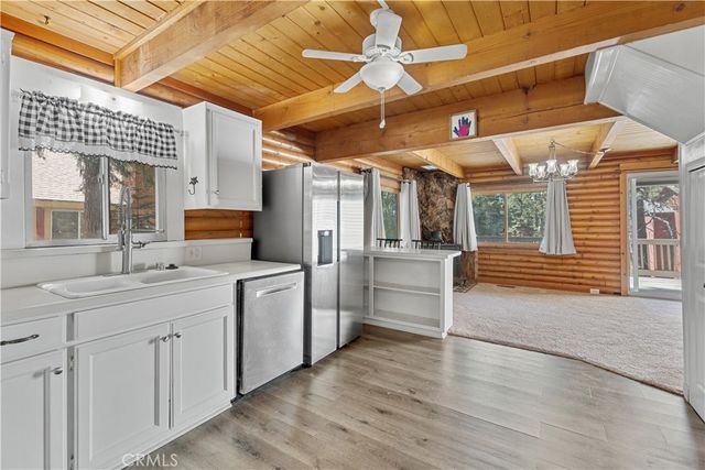 31041 Wild Oak, Running Springs, CA 92382
