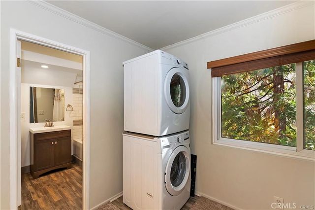 31041 Wild Oak, Running Springs, CA 92382