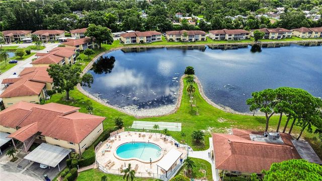 4565 TIPPECANOE TRAIL 22, Sarasota, FL 34233