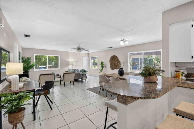 4565 TIPPECANOE TRAIL 22, Sarasota, FL 34233